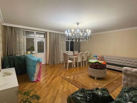 5 otaqlı köhnə tikili - Azadlıq Prospekti m. - 120 m²