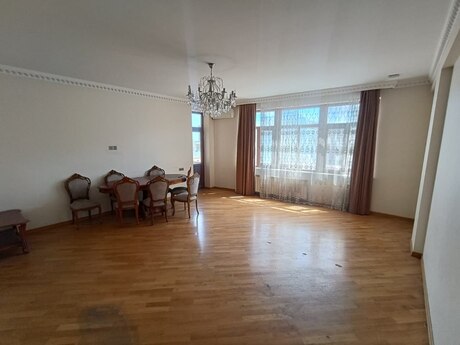 3 otaqlı ofis - Şah İsmayıl Xətai m. - 140 m²