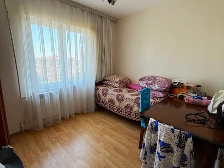 4 otaqlı köhnə tikili - Memar Əcəmi m. - 100 m²
