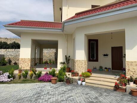 7-комн. дом/дача - пос. Бадамдар - 400 м²