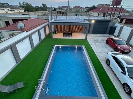 5 otaqlı həyət evi/bağ evi - Novxanı q. - 250 m²