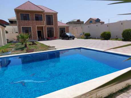 5 otaqlı həyət evi/bağ evi - Novxanı q. - 250 m²
