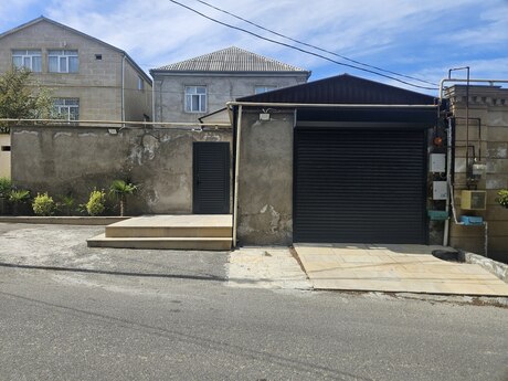 6 otaqlı həyət evi/bağ evi - Badamdar q. - 300 m²