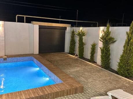 3 otaqlı həyət evi/bağ evi - Nardaran q. - 200 m²