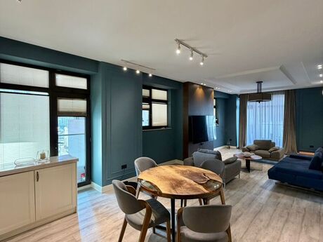 3 otaqlı yeni tikili - 8 Noyabr m. - 145 m²
