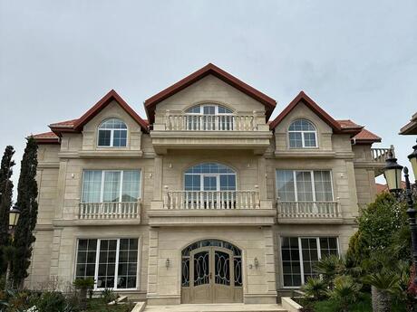 5 otaqlı həyət evi/bağ evi - Nardaran q. - 650 m²