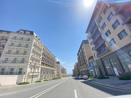 4 otaqlı yeni tikili - Xətai r. - 161 m²