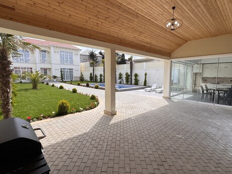 5 otaqlı həyət evi/bağ evi - Mərdəkan q. - 300 m²