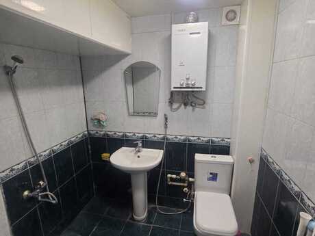 1-комн. вторичка - м. Элмляр Академиясы - 35 м²