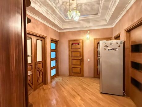 3 otaqlı yeni tikili - İnşaatçılar m. - 120 m²