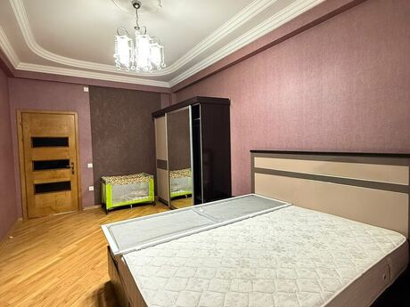 3 otaqlı yeni tikili - İnşaatçılar m. - 120 m²