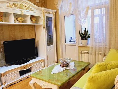 3 otaqlı yeni tikili - 8 Noyabr m. - 134 m²