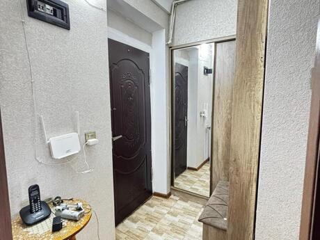 1 otaqlı köhnə tikili - Neftçilər m. - 45 m²