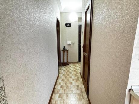 1 otaqlı köhnə tikili - Neftçilər m. - 45 m²