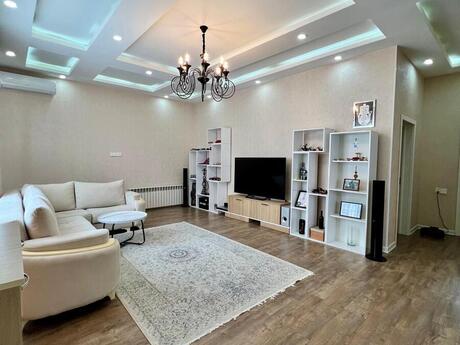 4 otaqlı həyət evi/bağ evi - Mərdəkan q. - 165 m²