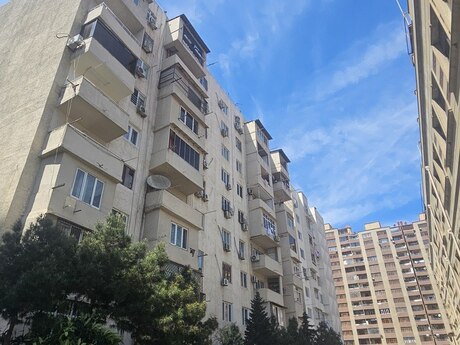 3 otaqlı köhnə tikili - Şah İsmayıl Xətai m. - 82 m²