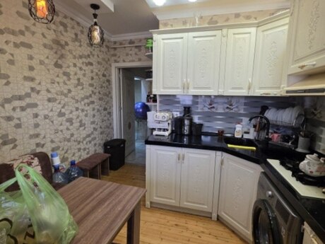 3 otaqlı köhnə tikili - Həzi Aslanov q. - 75 m²