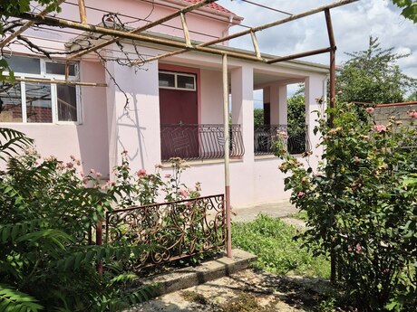 6-комн. дом/дача - Шемаха - 220 м²