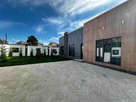 4 otaqlı həyət evi/bağ evi - Şüvəlan q. - 160 m²