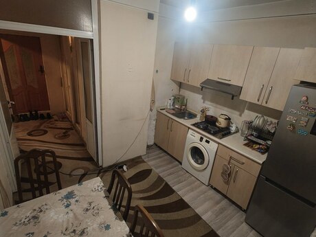 2 otaqlı köhnə tikili - Suraxanı r. - 70 m²
