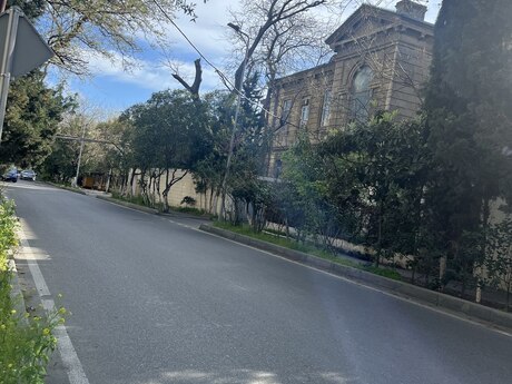 4 otaqlı köhnə tikili - Nizami m. - 80 m²