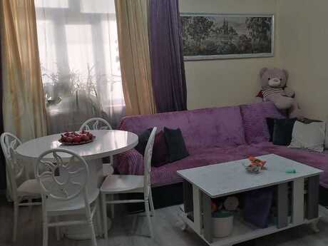 3 otaqlı köhnə tikili - Nərimanov r. - 58 m²