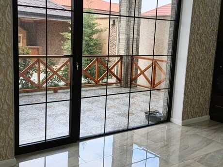 4 otaqlı həyət evi/bağ evi - Mərdəkan q. - 200 m²