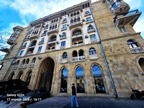 Elan №6053595 - Bakı, Sahil m., 2 otaqlı, 71 m², 5/5 mərtəbə