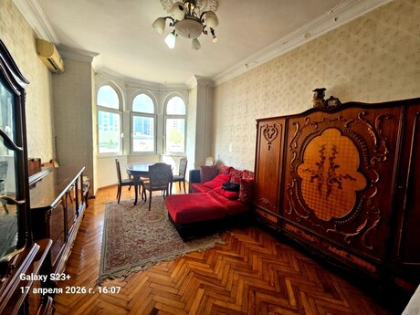 2 otaqlı köhnə tikili - Sahil m. - 71 m²