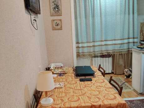 1 otaqlı köhnə tikili - Nərimanov r. - 45 m²