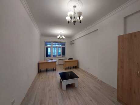 Elan №6053562 - Bakı, 20 Yanvar m., 3 otaqlı, 125 m²