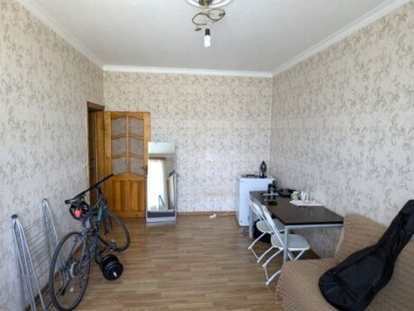 2 otaqlı köhnə tikili - Gənclik m. - 35 m²