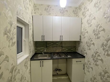 2 otaqlı həyət evi/bağ evi - Binəqədi q. - 45 m²