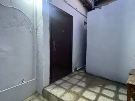 2 otaqlı həyət evi/bağ evi - Binəqədi q. - 45 m²