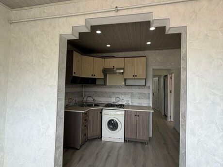 2 otaqlı köhnə tikili - Yeni Günəşli q. - 60 m²