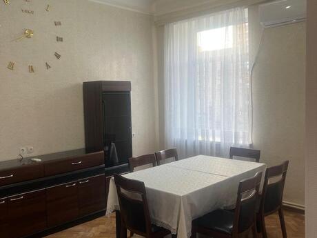 Объявление №6053942 - Баку, м. Нариман Нариманов, 3-комн., 85 м², 3/5 этаж