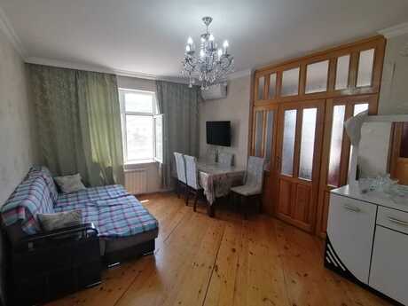 Объявление №6053773 - Баку, Сабаильский р., 2-комн., 46 м², 5/5 этаж