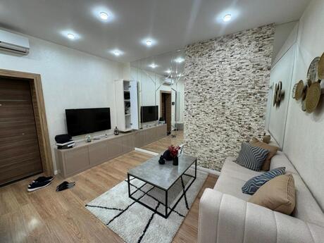 3 otaqlı yeni tikili - Ağ şəhər q. - 80 m²