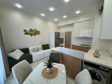 Объявление №6053797 - Баку, пос. Аг шехер, 3-комн., 80 м², 6/7 этаж