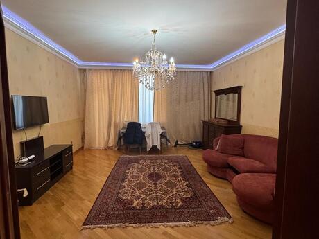 3 otaqlı yeni tikili - Elmlər Akademiyası m. - 140 m²