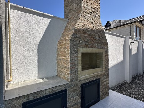 4 otaqlı həyət evi/bağ evi - Mərdəkan q. - 202 m²