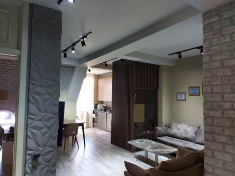 2 otaqlı yeni tikili - 28 May m. - 68 m²