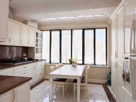 Elan №6053933 - Bakı, 28 May m., 4 otaqlı, 160 m², 5/12 mərtəbə