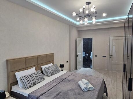 3 otaqlı yeni tikili - Şah İsmayıl Xətai m. - 170 m²