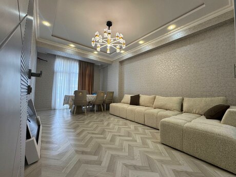 Elan №6053887 - Bakı, 28 May m., 3 otaqlı, 100 m², 3/15 mərtəbə