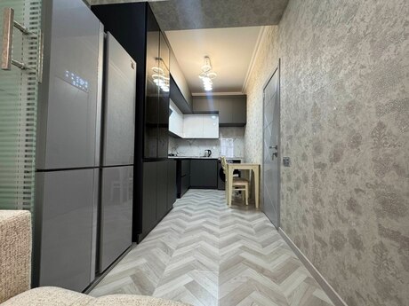 3 otaqlı yeni tikili - 28 May m. - 100 m²