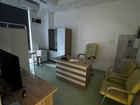 Obyekt - Elmlər Akademiyası m. - 240 m²