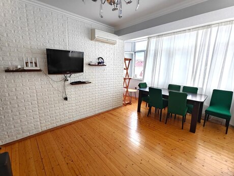 3 otaqlı yeni tikili - İnşaatçılar m. - 98 m²