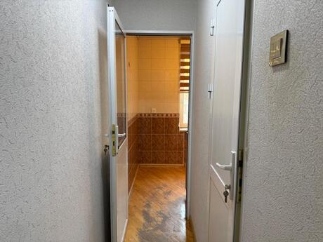 1-комн. вторичка - м. Иншаатчылар - 30 м²