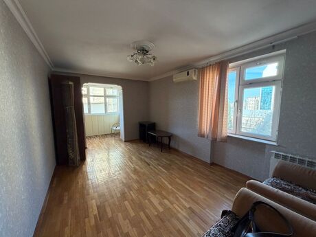 1 otaqlı köhnə tikili - Nizami m. - 35 m²